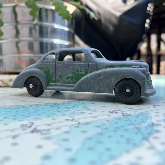 Vintage Other - Vintage London Toy Master Deluxe 5 Passenger Coupe Tin Toy